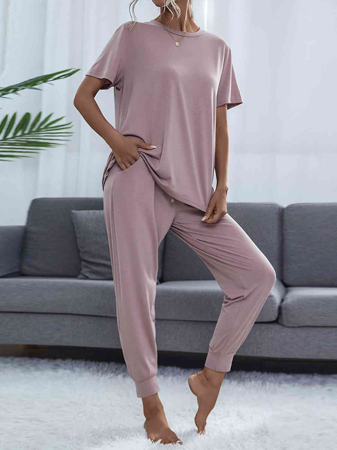 Alice | Round Neck Short Sleeve Top and Pants Lounge Set